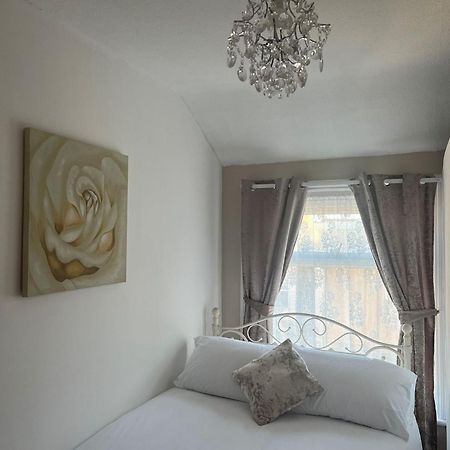 Stay At 25 Blackpool Exterior photo